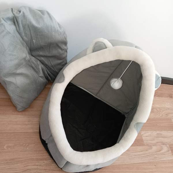 Kissan peti. Ostettu Mustista ja Mirristä! Pori – foto 2