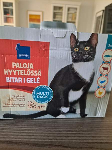 Annetaan avattu kissanruokapakkaus Vesilahti - valokuva 1