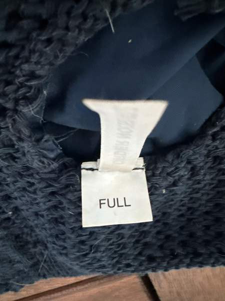 JH collection korvahuput FULL Helsinki - valokuva 3