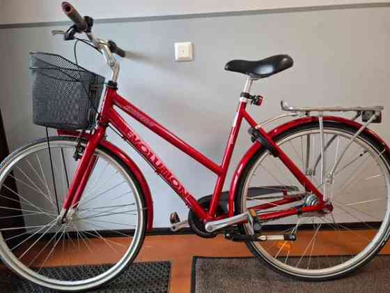 Insera Evolution pyörä etukorilla Jaervenpaeae