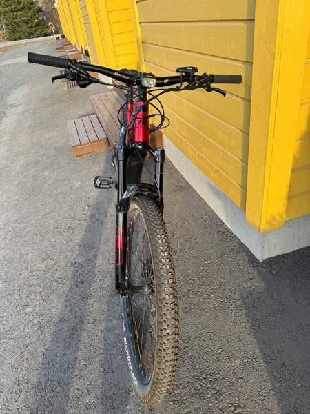 R Raymon Trailray E 10.0 sähkö täysjousto, 29" / 27.5", 52 / XL, Nokia Nokia – foto 2