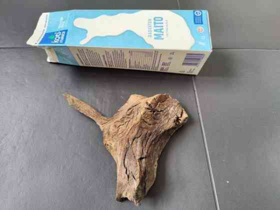 Juurakko akvaarioon Эспоо