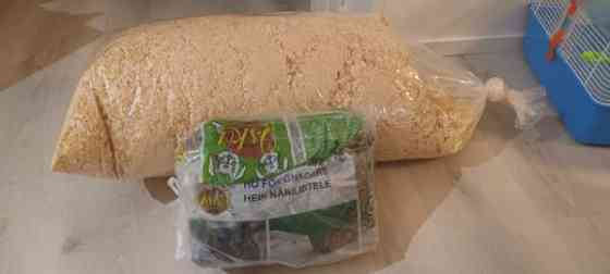 Pienjyrsijän häkki tavaroineen Kangasala