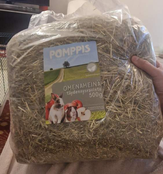 Marsut häkki ja avattu Omenaheinä Pomppis 500 g Helsinki - valokuva 7