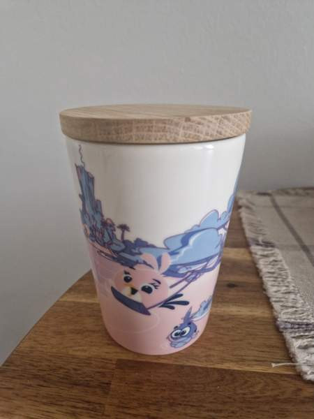 Arabia Angry Birds purkki Helsinki - valokuva 1