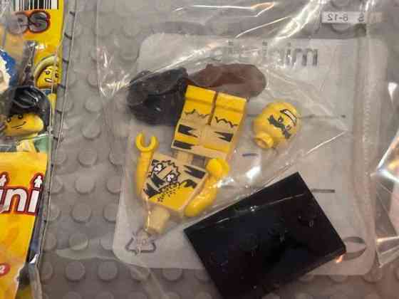 Lego Minifigure Series 1 , kaikki 16 minifiguuria , 8683 Lappajärvi