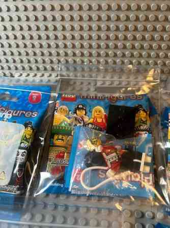 Lego Minifigure Series 2 , kaikki 16 minifiguuria , 8684 Lappajärvi