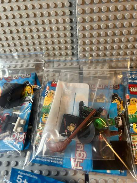 Lego Minifigure Series 2 , kaikki 16 minifiguuria , 8684 Lappajärvi - photo 6