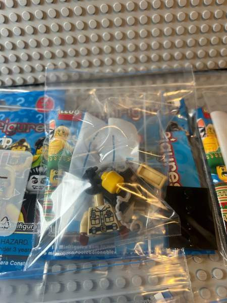 Lego Minifigure Series 2 , kaikki 16 minifiguuria , 8684 Lappajärvi - photo 8