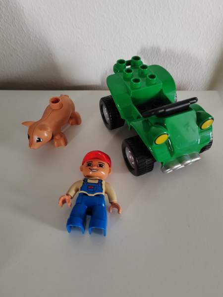 Lego dublo possu, henkilö ja mökijä Laukaa - valokuva 1