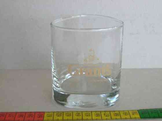 William Grant's viskilasi kolmikulmainen Vantaa