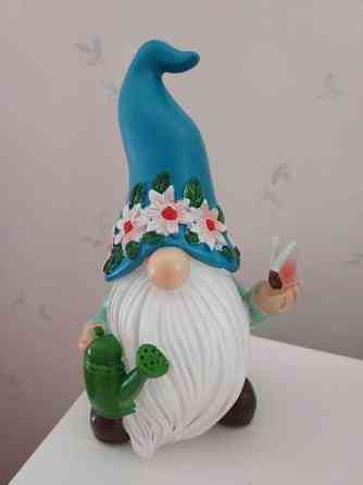 Kääpiö / tonttu koriste Raisio