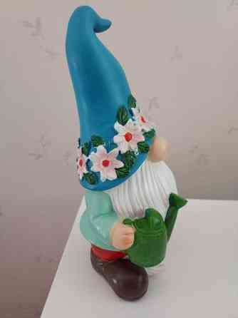 Kääpiö / tonttu koriste Raisio