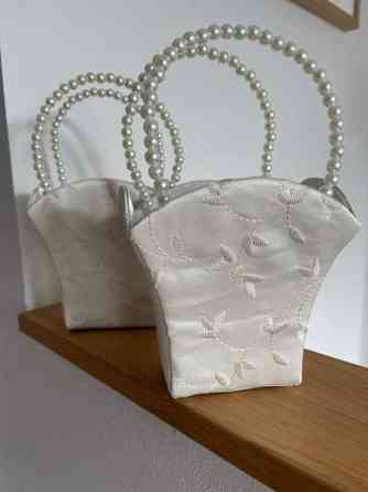 Hääkoriste korit / wc-tarvikekorit Tampere