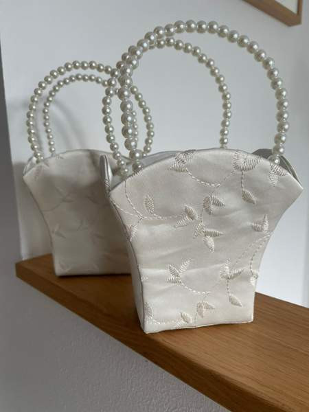 Hääkoriste korit / wc-tarvikekorit Tampere - valokuva 1