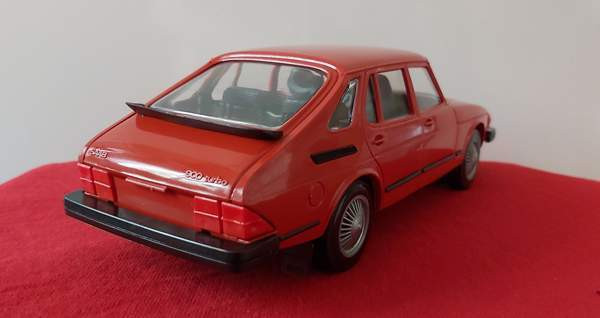 Saab 900 Turbo muoviauto  80-luku EMEK Ståhlberg Nokia - valokuva 3