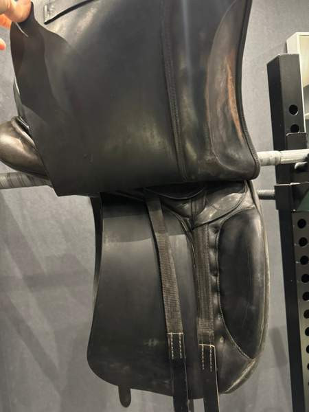 Cliff Barnsby 16,5” W/5 koulusatula N-gage Сало - изображение 5