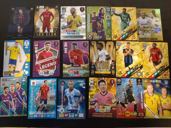 Jalkapallo kortteja Vantaa - valokuva 1