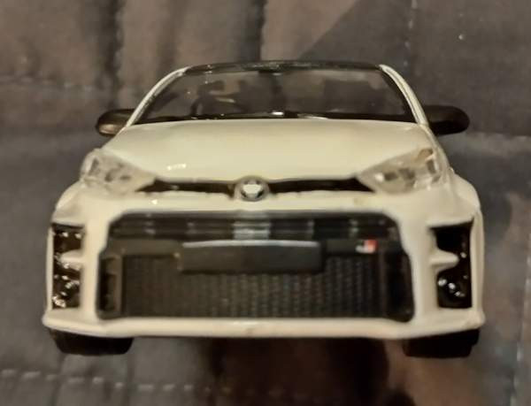 Pienoismalli Toyota Yaris GR 1/43 Tampere - valokuva 2