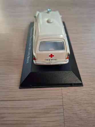 Mercedes-Benz 230 (W110) Binz 1:43 Hyvinkää