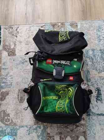 Koulureppu Lloyd Ninjago Helsinki