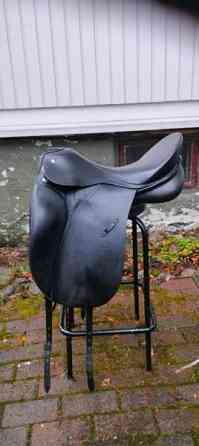 Passier ABS koulusatula 17" W ja jalustimet Tampere