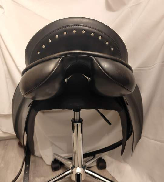 Cliff Barnsby N-gage 17,5" koulusatula Soini - изображение 2