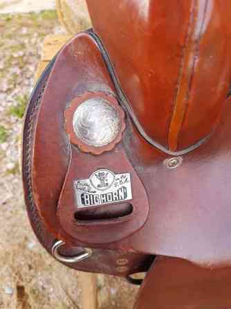 Vanha lännensatula Big Horn ruskeaa nahkaa Kurikka