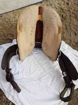 Vanha lännensatula Big Horn ruskeaa nahkaa Kurikka