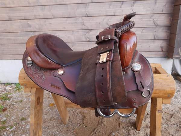 Vanha lännensatula Big Horn ruskeaa nahkaa Kurikka – foto 3