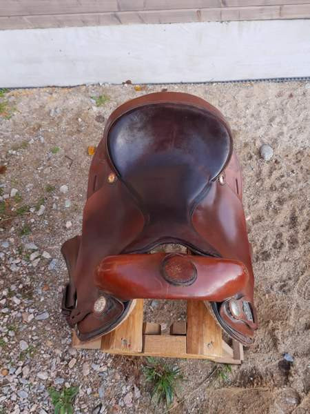 Vanha lännensatula Big Horn ruskeaa nahkaa Kurikka – foto 8