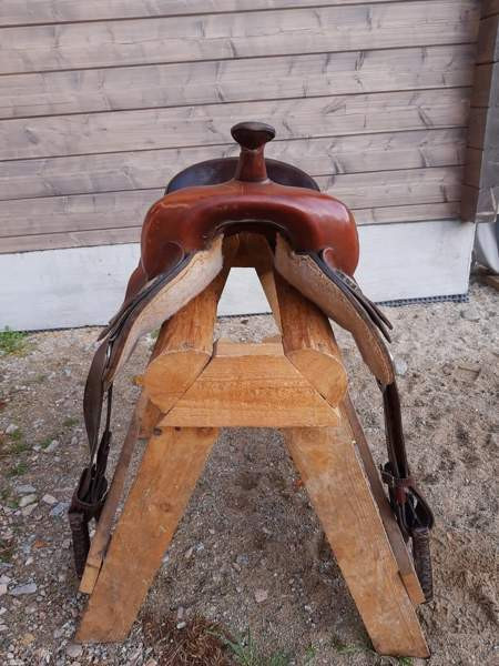 Vanha lännensatula Big Horn ruskeaa nahkaa Kurikka – foto 4