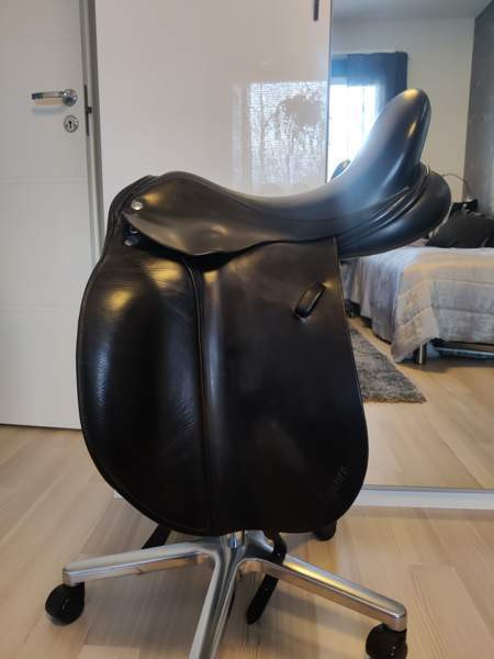 Frank Baines Elegance Deluxe 17" xw Oulu – foto 1