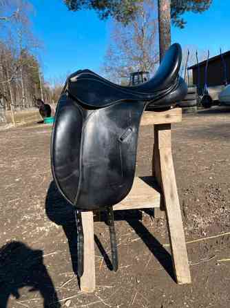 Myydään Kentaur koulusatula Kangasala