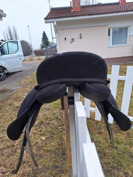 Thorowgood koulusatula Lapua – foto 3