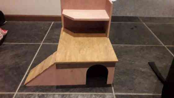 Hamsterin mökki ja 2 siltaa Ii