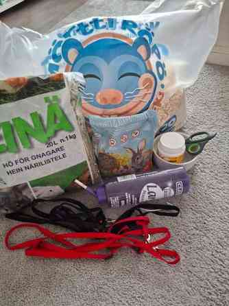 Myydään häkkipaketti marsuille Helsinki