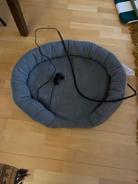 Lämmitettävä kissanpeti Turku - photo 1