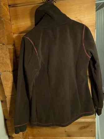 Ruskea fleecetakki M uusi Helsinki