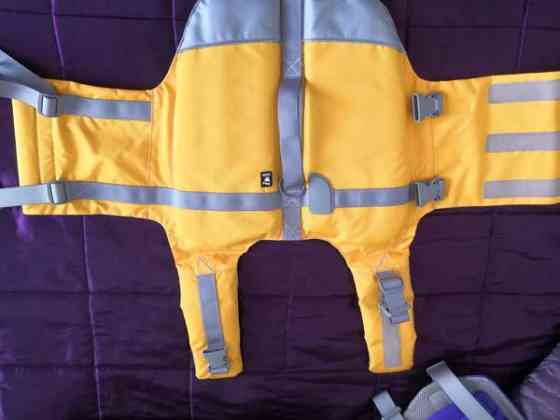 Kahdet koirien pelastusliivit, 20-40kg Joensuu