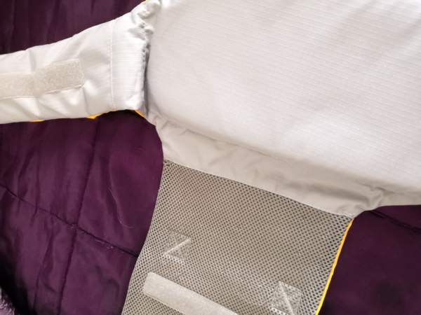 Kahdet koirien pelastusliivit, 20-40kg Joensuu – foto 4