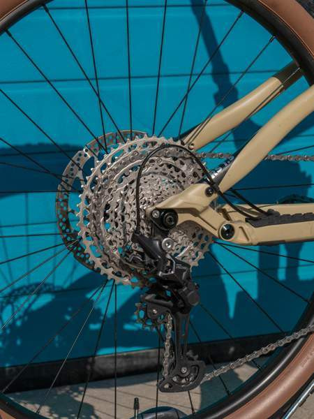 Sähkö Täysjousto Maastopyörä Besv (Shimano ep8) Tampere – foto 5