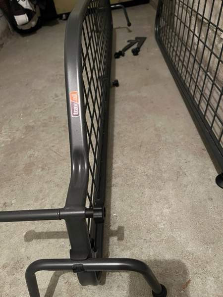 Travall koiraverkko ja tilanjakaja, VW Passat 2015–> Helsinki - valokuva 3