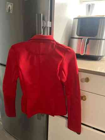 Kisatakki ja housut Тампере