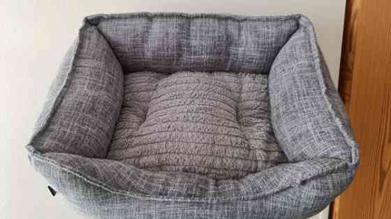 Pienen koiran tai pennun peti Turku