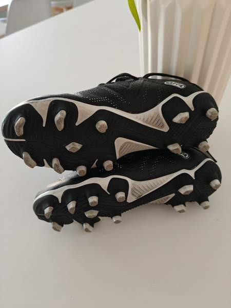 Puma nappulakengät koko 28 Jyväskylä - valokuva 2