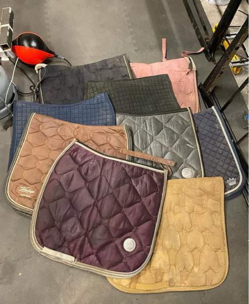 Pesua vailla olevia huopia iso könttä pony, cob ja full, este- ja kouluhuopia Лохья - изображение 6