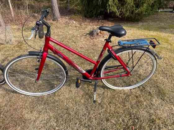 Helkama kaunotar,  naisten polkupyörä 28 tuumaa Paimio