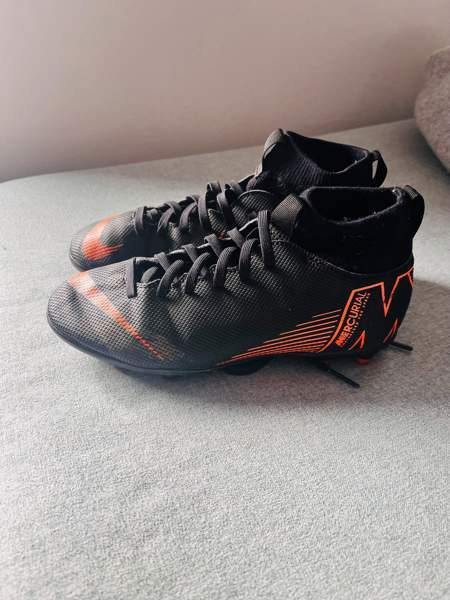 Nike nappikset koko 34 Pirkkala - изображение 1