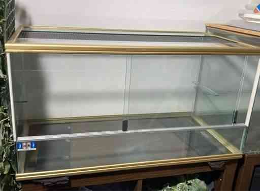 Liukuoviterraario 80x41x42 Paimio